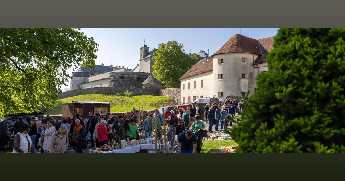 Trh starožitností